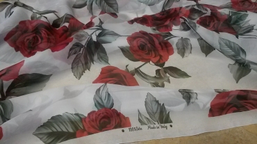 Μεταξωτή μουσελίνα floral Ιταλίας Μεταξωτή μουσελίνα floral Ιταλίας